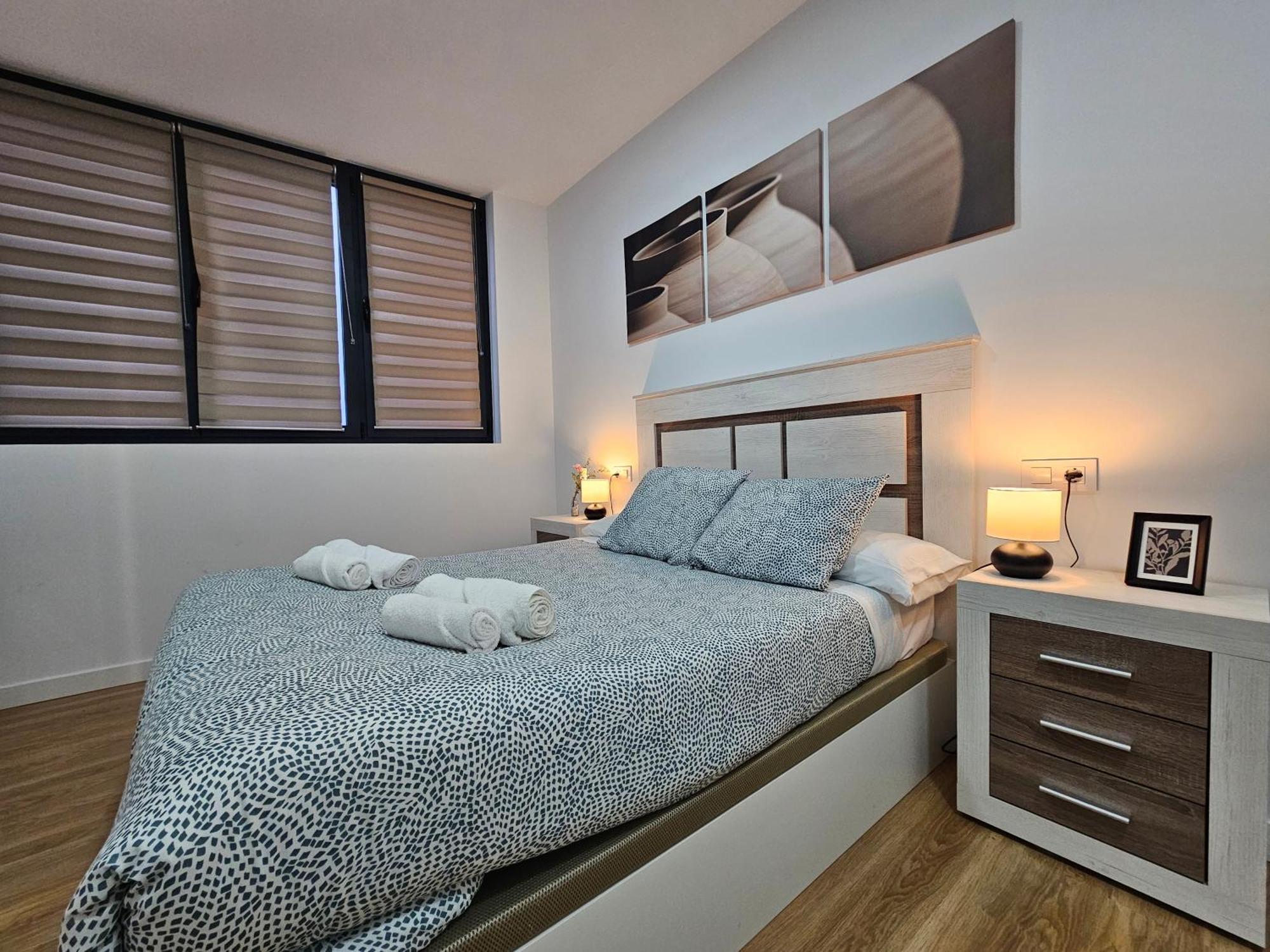 Apartamentos Aptio Oviédo Exterior foto